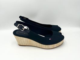 Tommy Hilfiger Sandalen Grösse 37