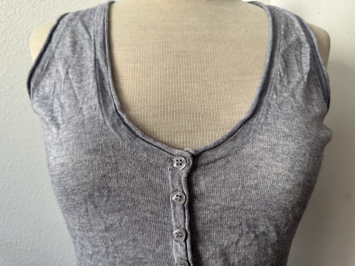 Top: Top gris bleuté, taille 4, bambou cachemire – Nuovo (secondo la descrizione) da Morges venduto da sandy069 1