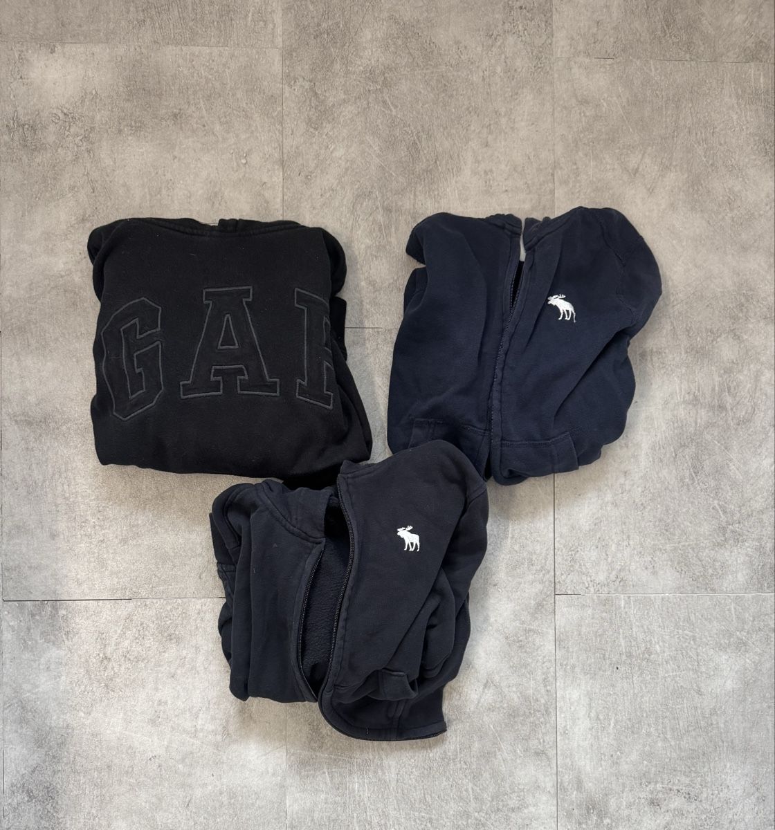 Maglioni & Felpe: GAP Hoodie + 2 Abercrombie – Usato da Schaan venduto da jassyb1