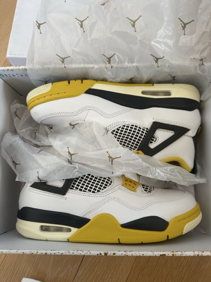Jordan Scarpe da uomo: Air Jordan 4 Retro "Lightning" Gr.38.5 – Nuovo e nell'imballaggio originale da Trimmis venduto da Subburbia 1