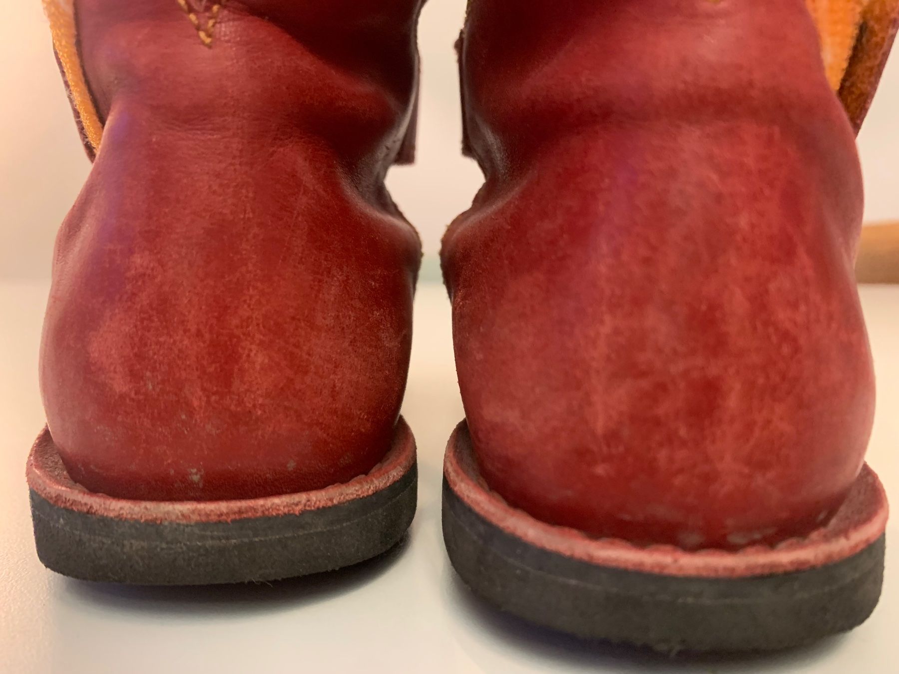 Scarpe per ragazzi: Winderschuhe aus rotem Leder, Gr. 27 – Usato da Zürich venduto da lando-2010 4