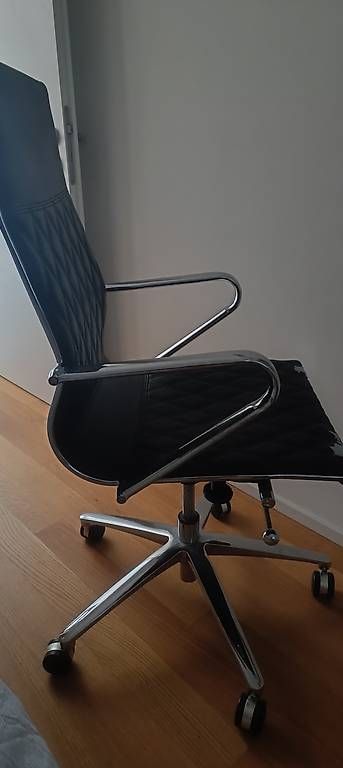 Chaises: Sedia per ufficio Pfister similpelle alluminio – D'occasion à Massagno par fab_hsw5 2