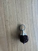 En Soie Anhänger mit Lederkette