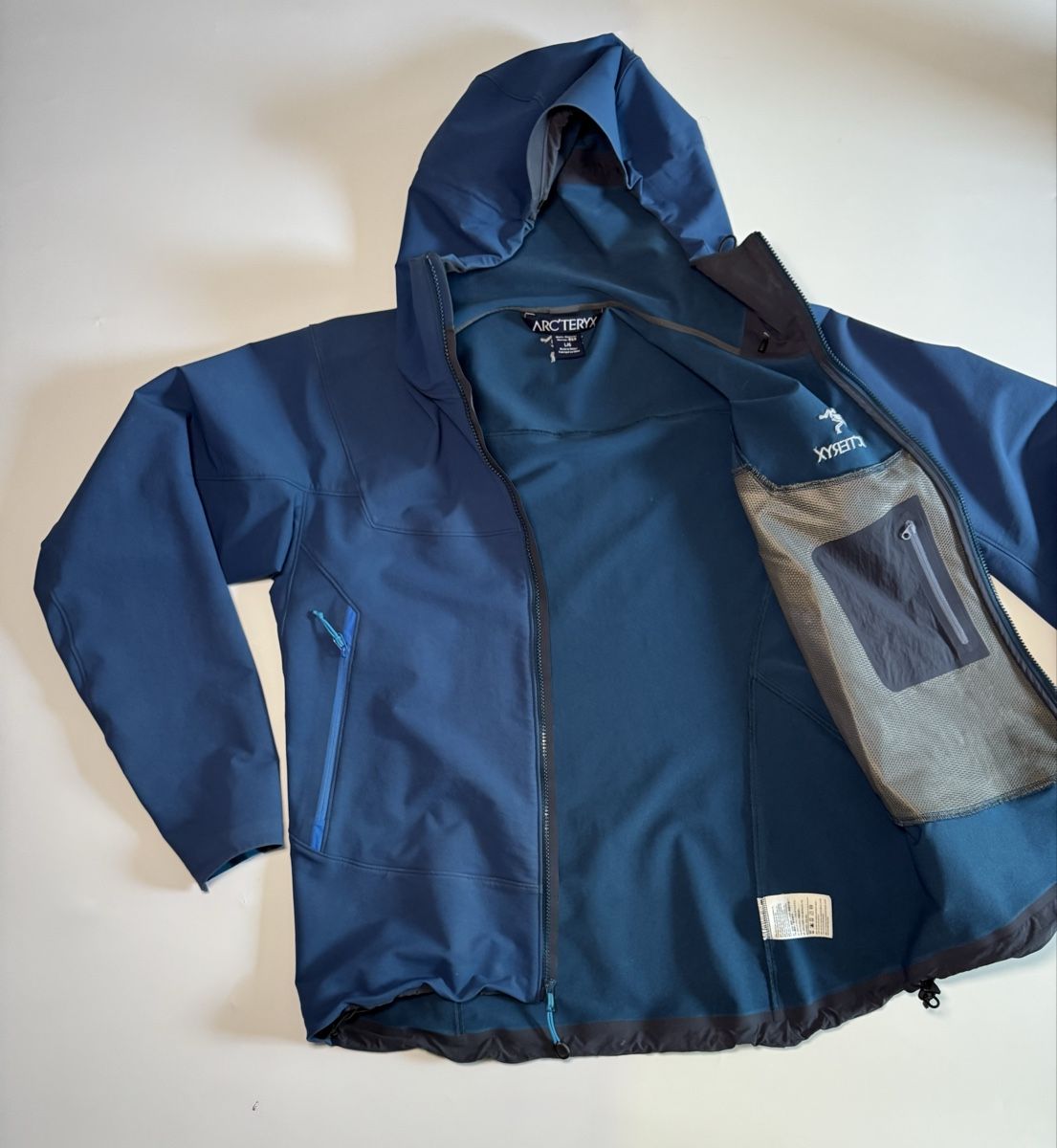 Arcteryx Jacken: VESTE ARCTERYX SOFTSHELL – Neu (gemäss Beschreibung) aus Vionnaz von b_f_d_r_g 2