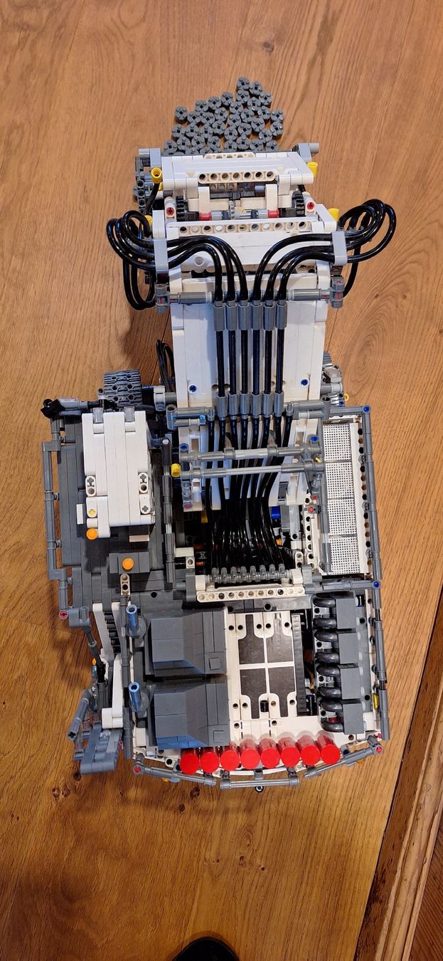 Lego Giocattoli: Lego Technic Liebherr Bagger 42100 – Usato da Wil SG venduto da zugersee1980 3
