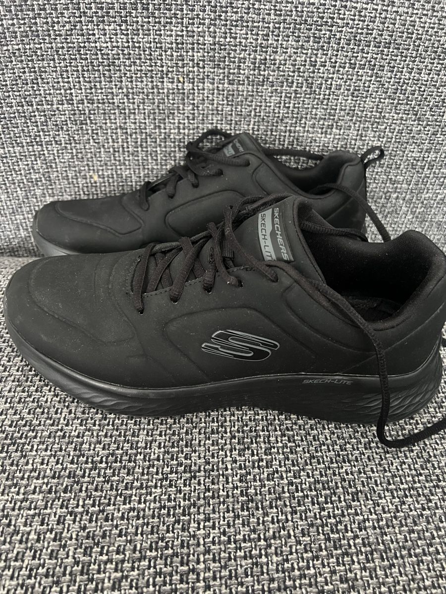 Skechers Scarpe da donna: Skechers Snickers 38.5 – Usato da Zürich venduto da Walllstreet 1
