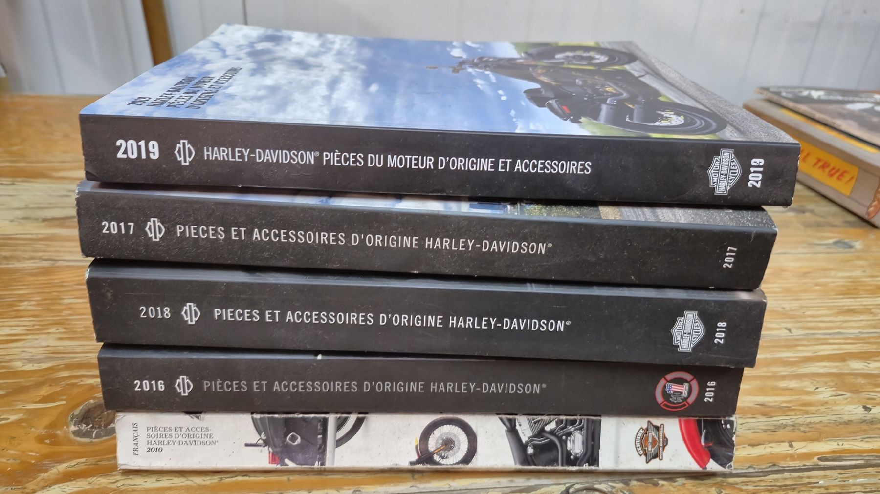 Libri: catalogues accessoires Harley-Davidson  – Usato da Cousset venduto da maurerjohann 1