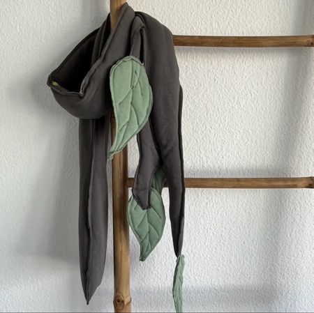 • Scarf • Organic cotton
