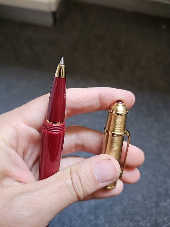 Cartier Penna & Evidenziatori: Penna Roller Cartier Diabolo Bordeaux e Oro – Usato da Stabio venduto da phi_k5ws 4