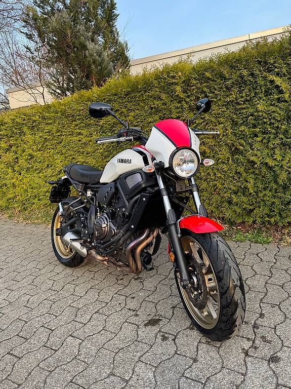 Yamaha Strada: Yamaha XSR-700 (2021) – Usato da Greifensee venduto da sev_v7ks