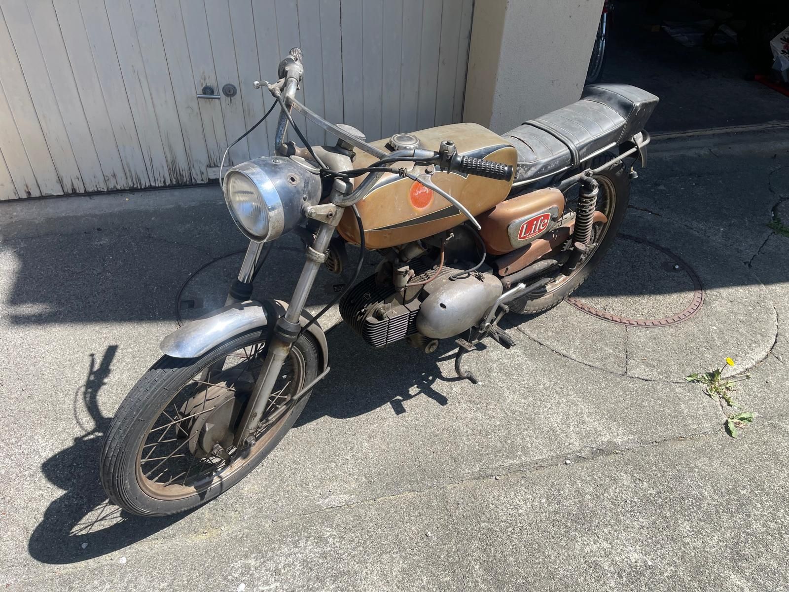 Benelli Strada: Benelli 125 – Usato da Gränichen venduto da nicolo62 1
