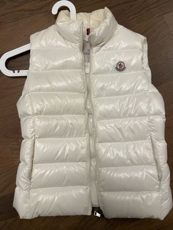Moncler Daunenweste, Grösse 116, Top Zustand für den Winter!