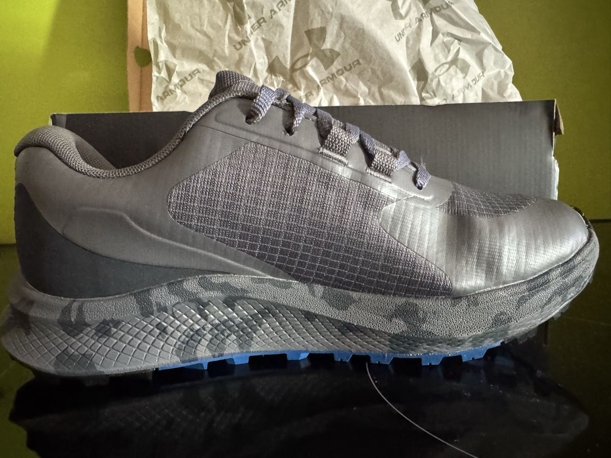 Under Armour Chaussures hommes: Under Armour Schuhe – Neuf avec emballage d'origine à Bern par thecrow03 3