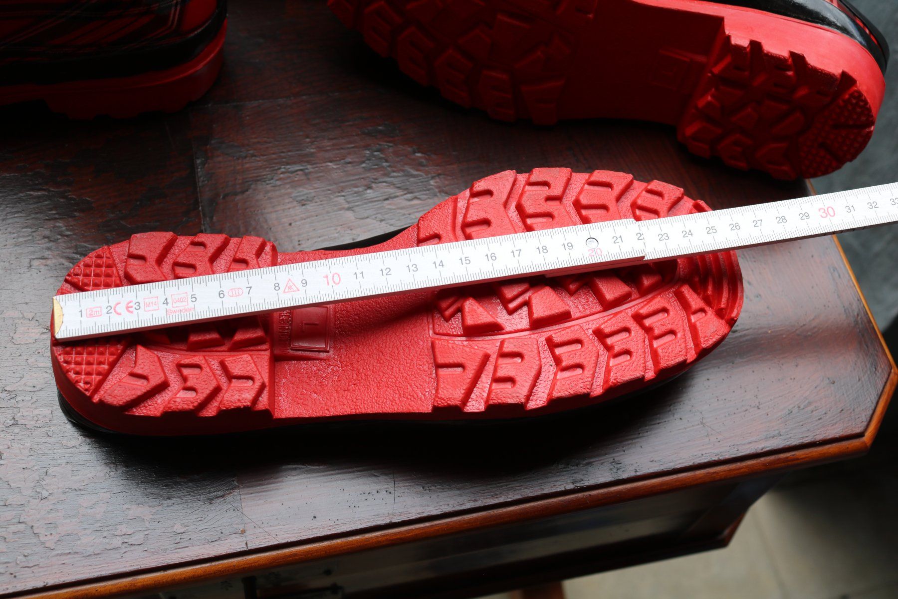 Scarpe da donna: Dreiteiliges Set mit einem auffälligen Schottenkaro-Muster – Nuovo (secondo la descrizione) da Frick venduto da Emma2026 8