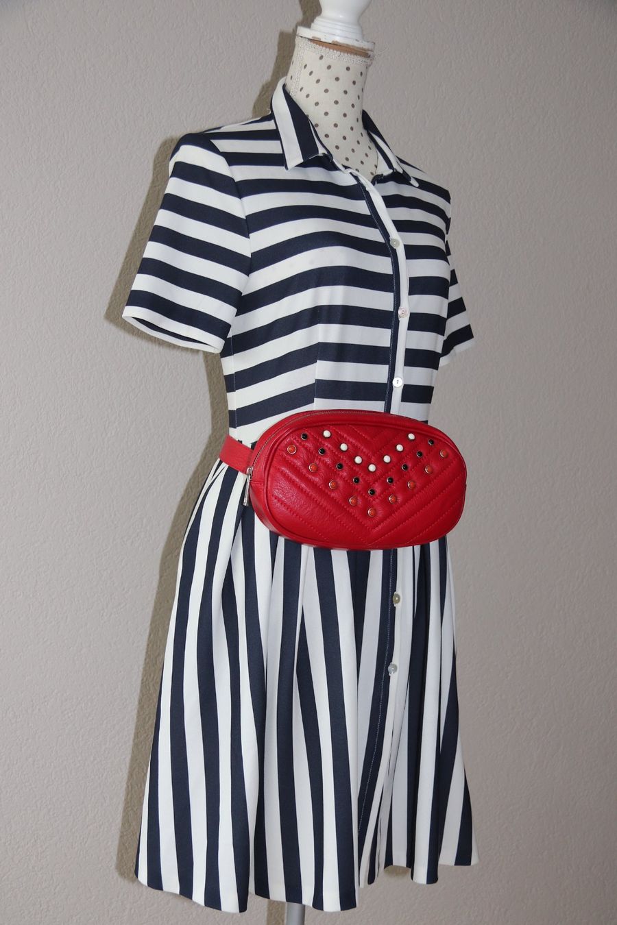 Borse da donna: Stylische Echtledertasche / Bauchtasche – Nuovo (secondo la descrizione) da Oberwil-Lieli venduto da Svetlana28 2