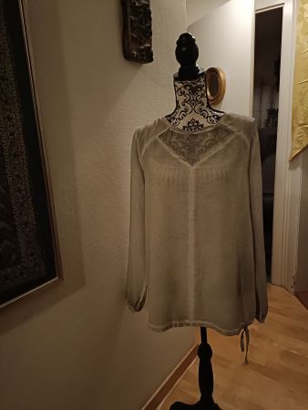 Nile Bluse