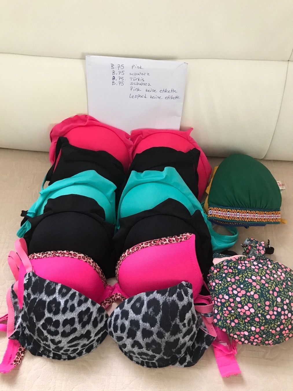 Costumi da bagno & Bikini: BIKINI PAKET 10 STK GR 36-38 – Usato da Zürich venduto da schneeflocke303 1