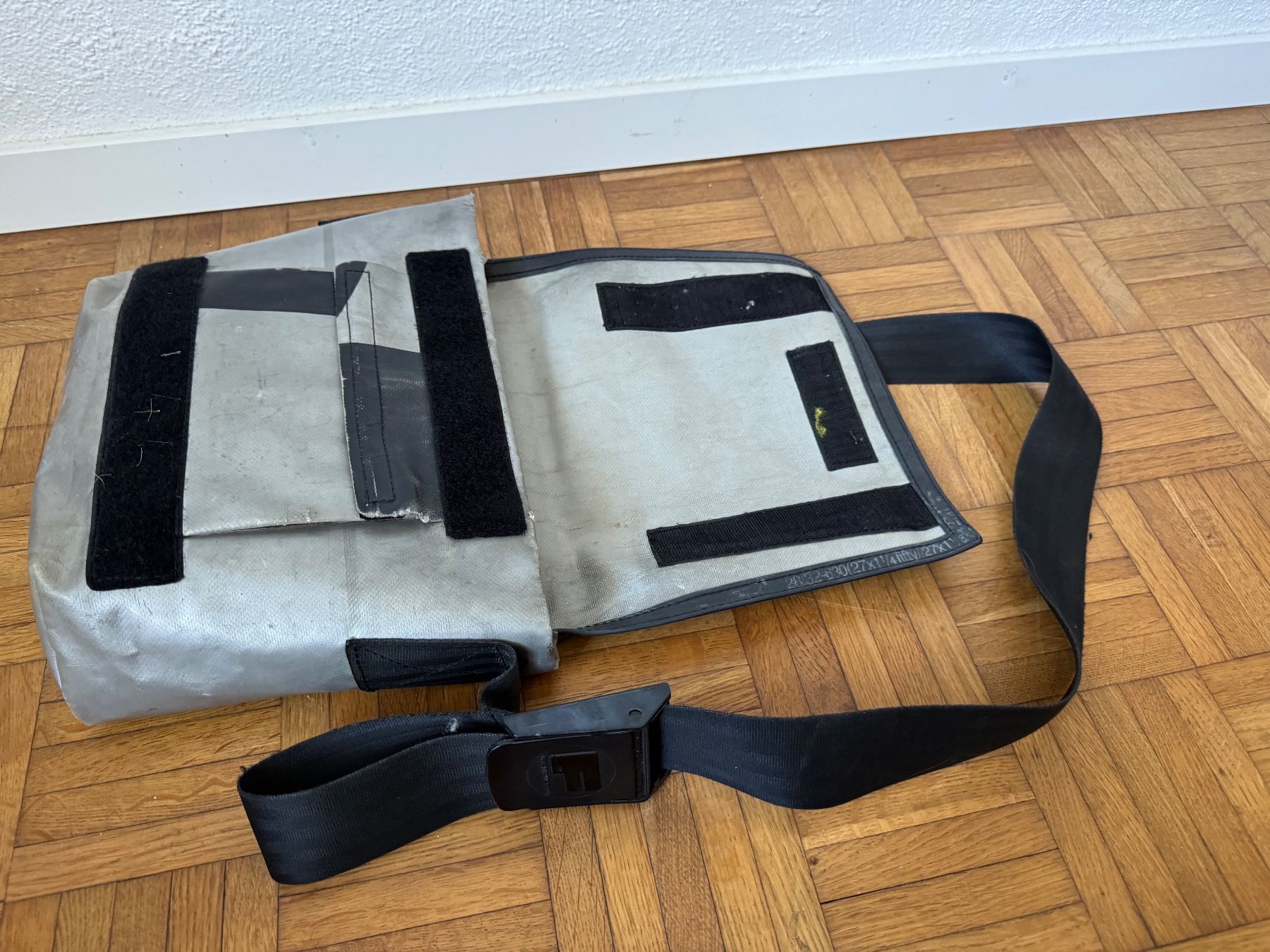 Freitag Borse: Freitag Tasche F11 Lassie – Usato da Frauenfeld venduto da guli11 4