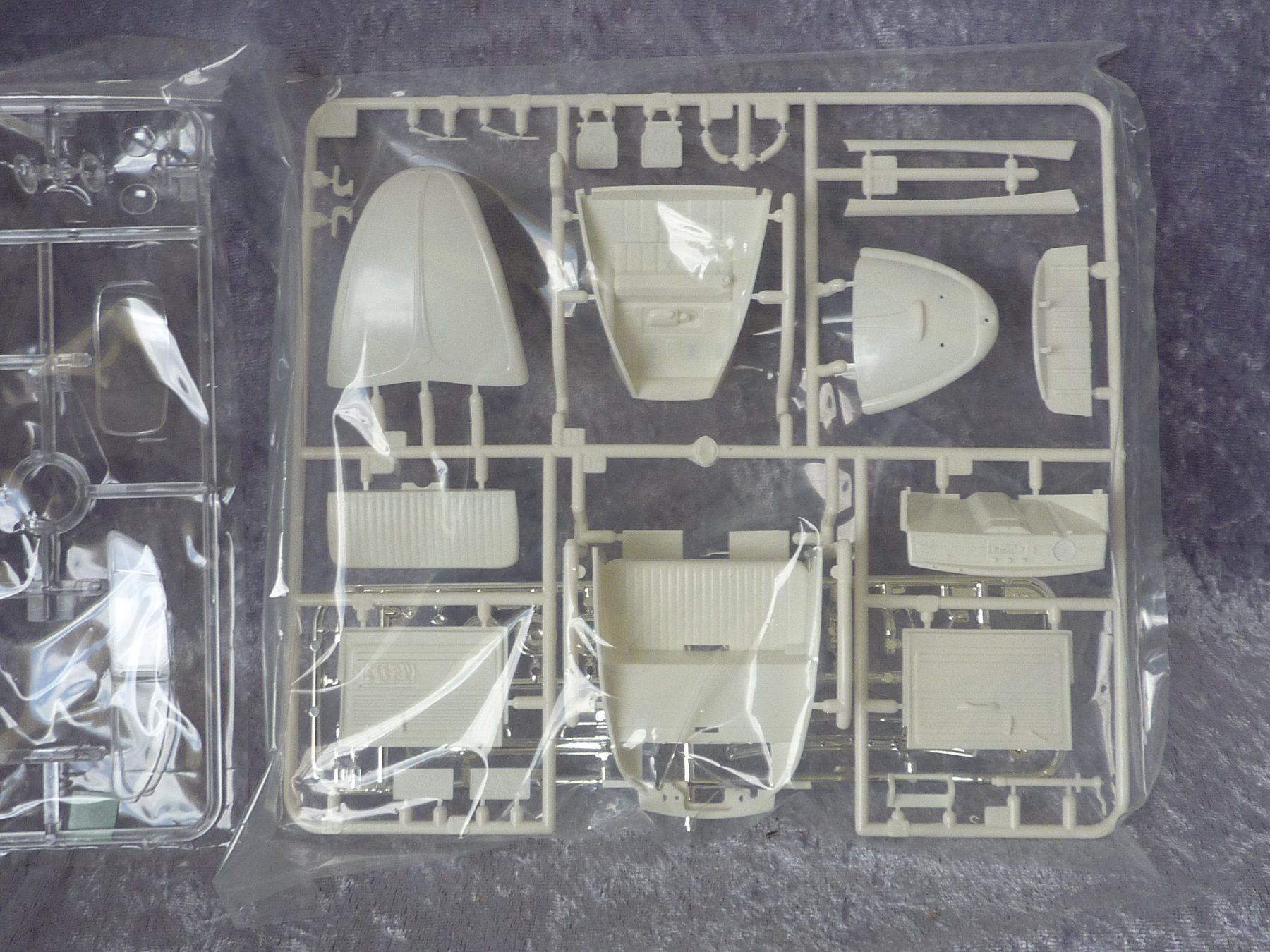Tamiya Modellini d'auto: VW Käfer 1300 1966  1:24 – Nuovo (secondo la descrizione) da Dürrenäsch venduto da modellautos4you 2