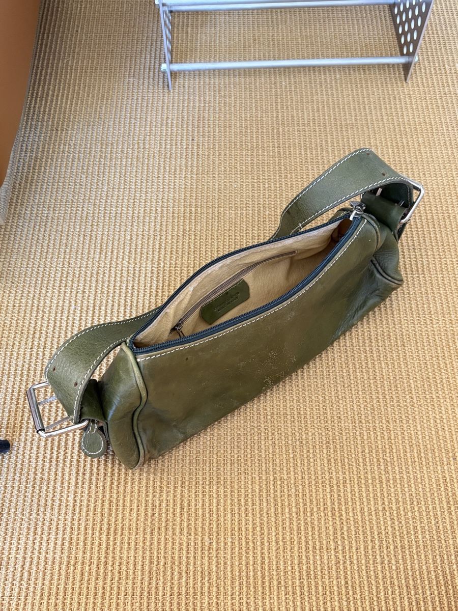 Taschen: Baguette Bag Green Leather – Gebraucht aus Zürich von fischersfritzli 2
