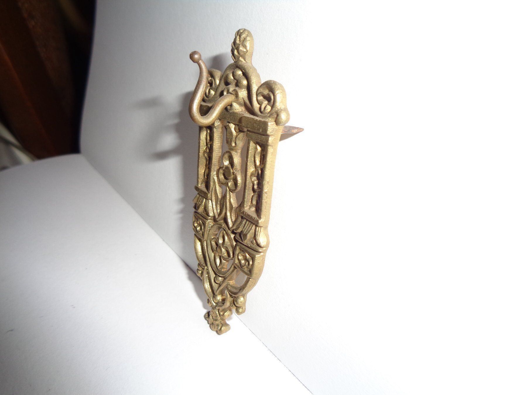 Ferramenta: Antiker Wandtaschenuhrenhalter Bronze – Usato da Camorino venduto da Hunpete 2