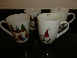 4 Weihnachtstassen mit Weihnachtsmotiven
