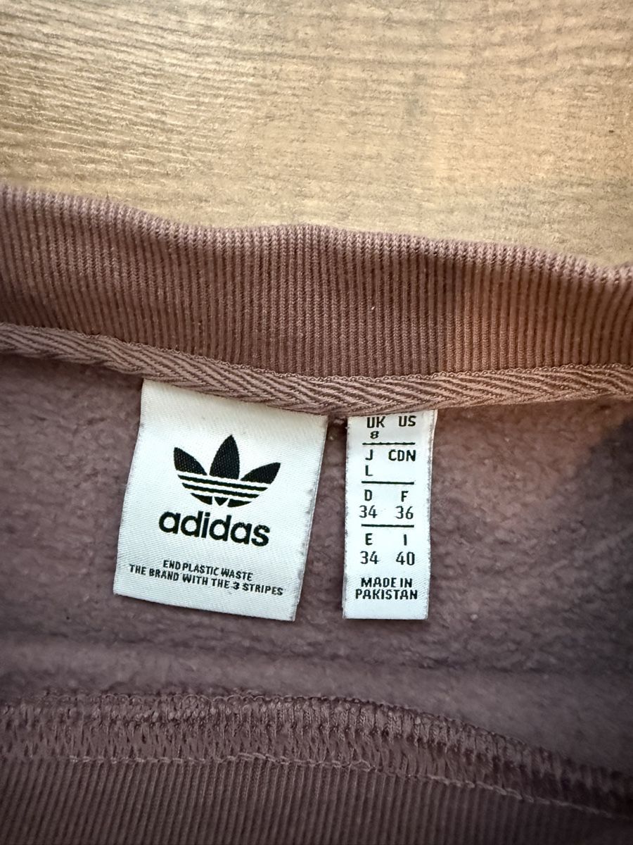 Adidas Pullover & Sweatshirts: Damen Pullover Adidas – Gebraucht aus Mümliswil von eliaane 1