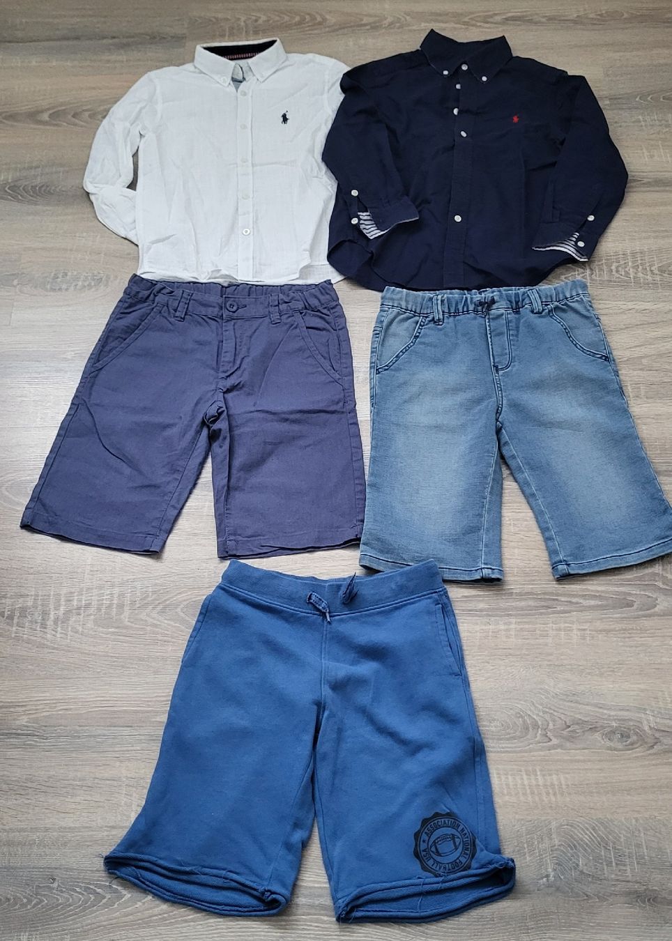 Lotti & Set di vestiti: Lot de vêtements  138/ 148 – Usato da Plagne venduto da pnz75