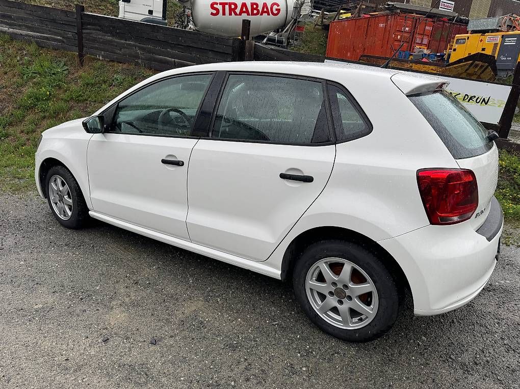 VW Automobili: VW Polo 1.2 – Usato da Disentis/Mustér venduto da pesca68 4