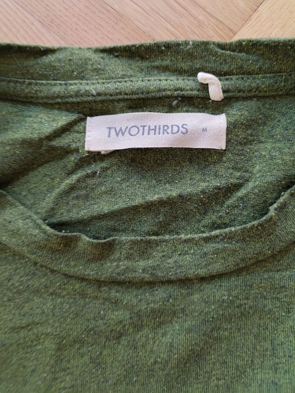 Twothirds T-shirt: T-Shirt Two Thirds – Usato da Kehrsatz venduto da sop_dxg8 1