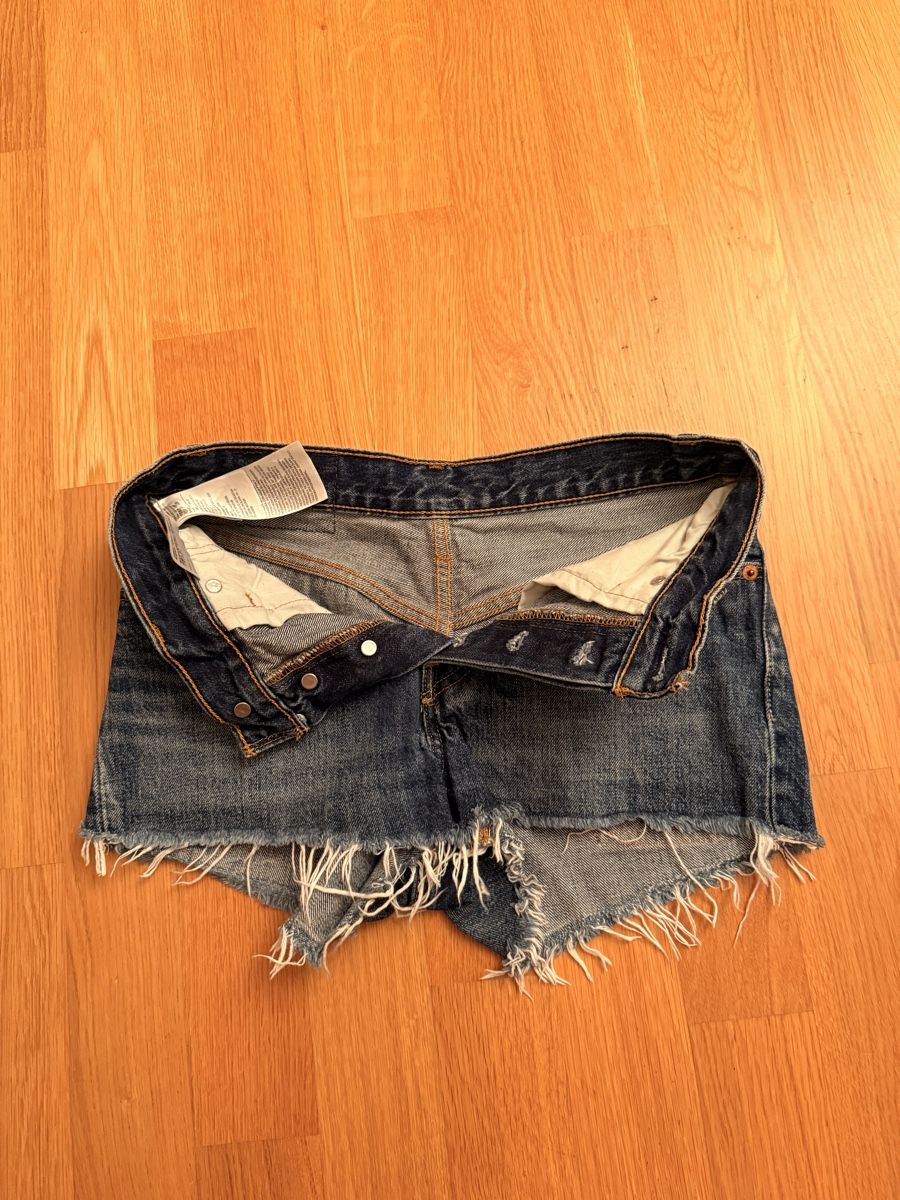 Levi's Hosen: Levis shorts – Gebraucht aus Zürich von smk_mh2n 2