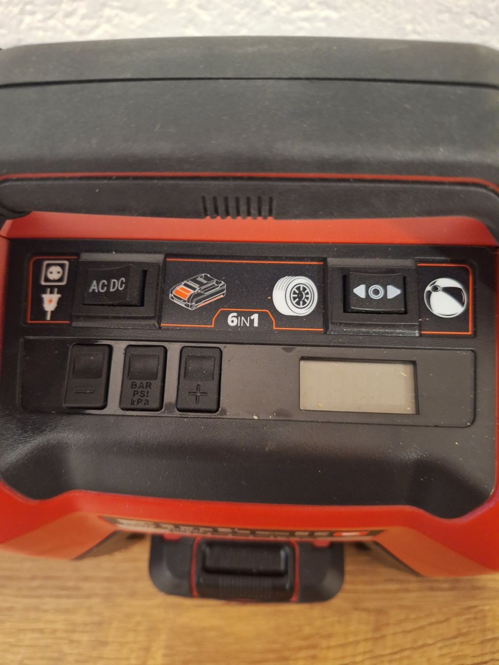 Einhell Compresseurs: Einhell Akku Kompressor – D'occasion à Schmerikon par Mycheyenne 2