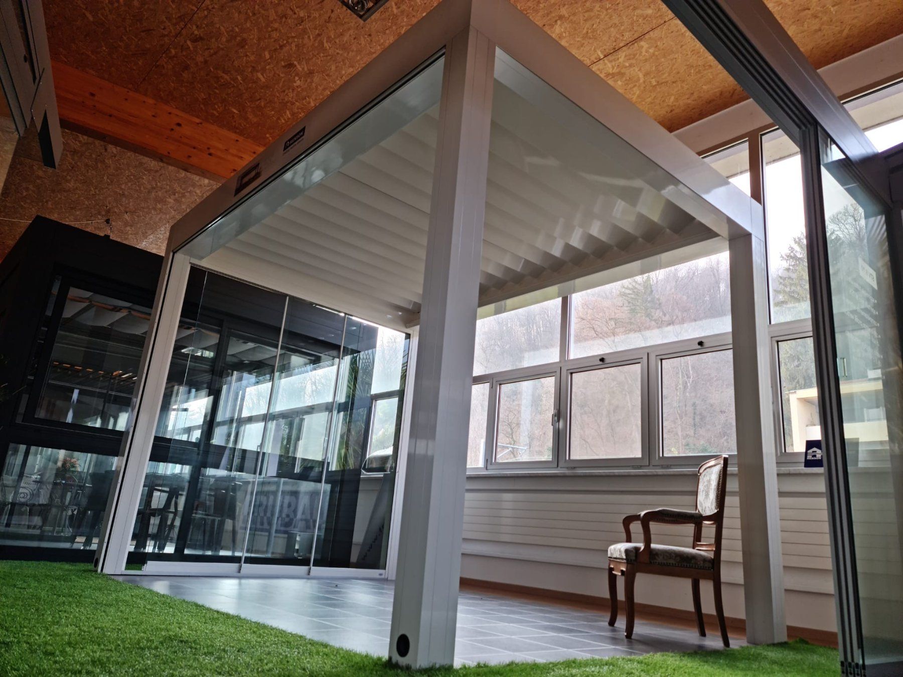 Cabanes de jardin & serres: Pergola bioclimatica – Neuf (Voir description) à Caslano par ffr_5zkv