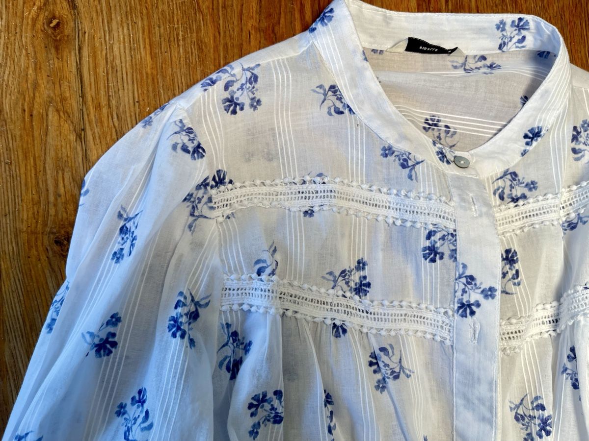 Blusen: NEU: Bluse aus aktuelle Kollektion Gr. S – Neu (gemäss Beschreibung) aus Buchrain von Sunny026 1