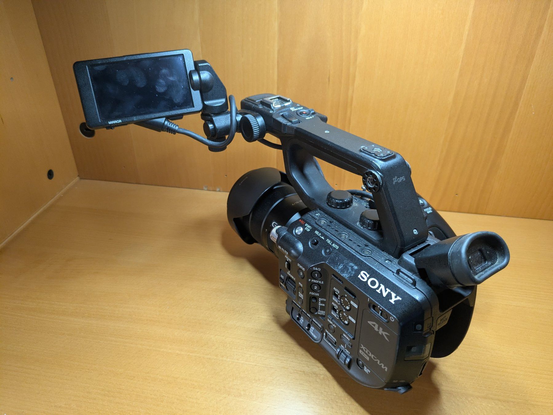 Sony Videocamere: Sony PXW-FS5 4K mit Objektiv – Usato da Neerach venduto da ciegolink 1