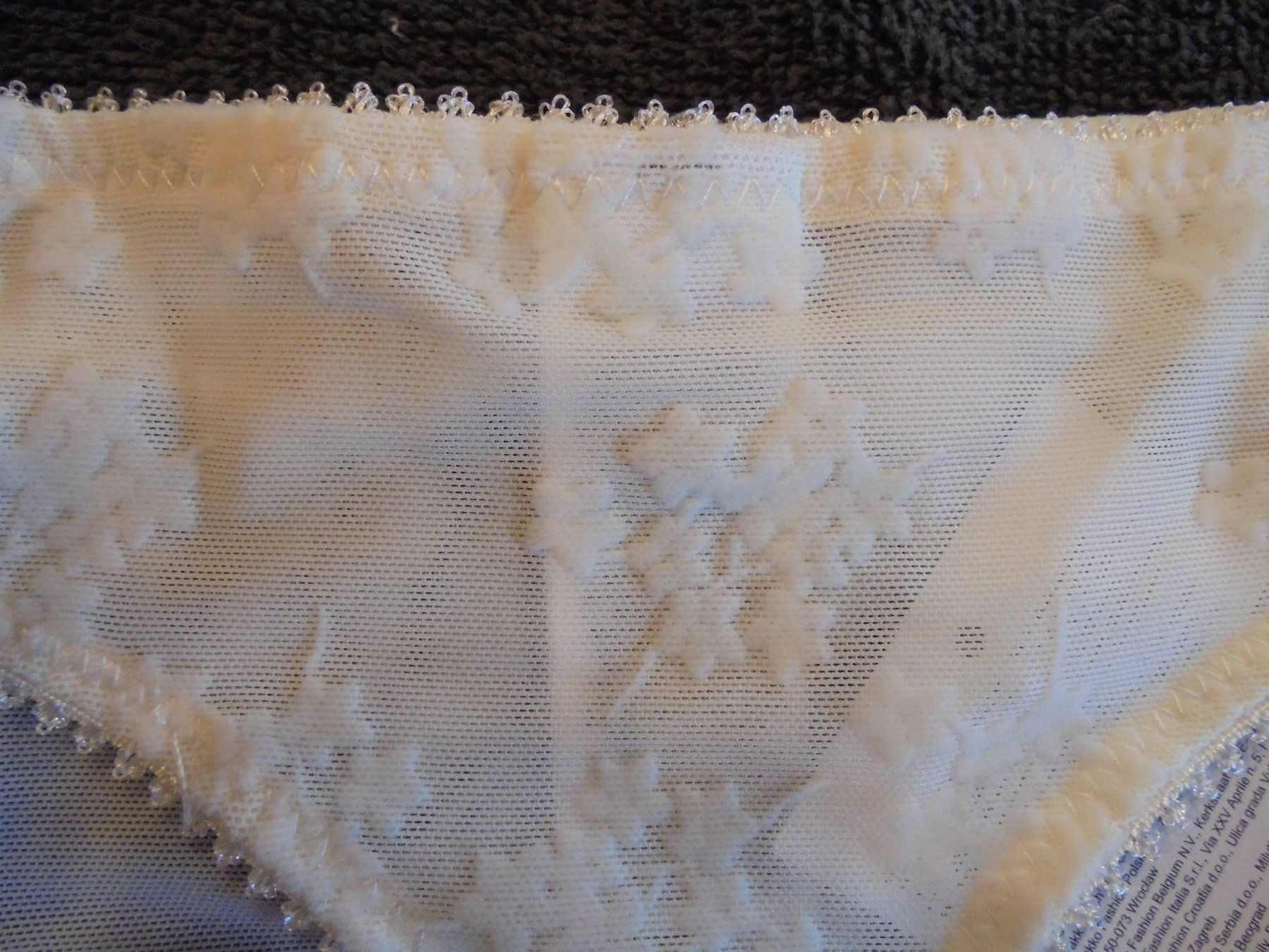 Altra biancheria intima: Neuer String Tanga mit Spitze, Grösse M – Nuovo (secondo la descrizione) da Aarau Rohr venduto da PinkSchwein 3