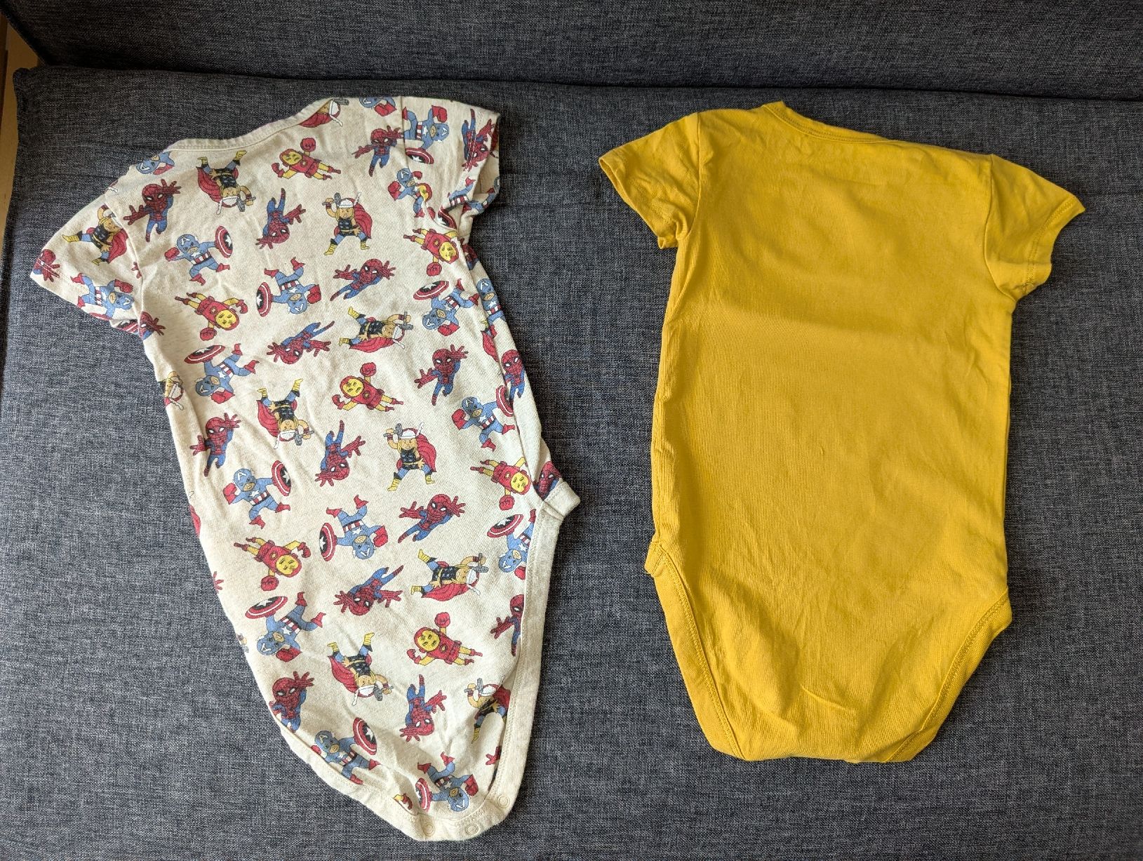Ensembles coordonnés: Body, Grösse 92 cm – D'occasion à Zofingen par Droni_A 1