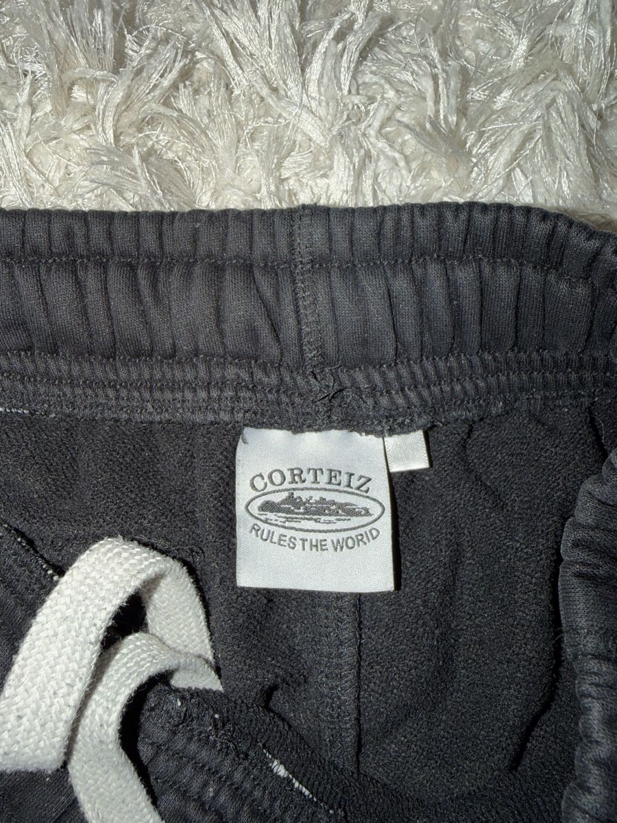 Corteiz Hosen: Corteiz Hose Schwarz – Gebraucht aus Zürich von leo_cp7r 1