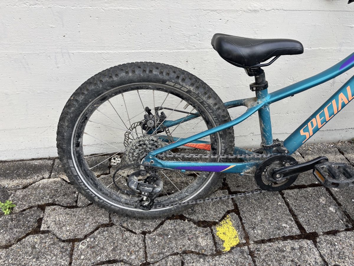 Specialized Biciclette: Specialized Riprock 20 kinder mtb 20” – Usato da Küsnacht ZH venduto da StuartJohnston 3