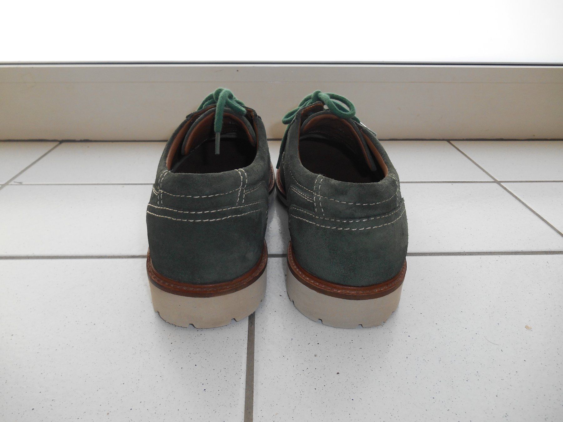 Scarpe da uomo: Manz Herren Schuh Grün Grösse 44 – Usato da Basel venduto da Birs868 2
