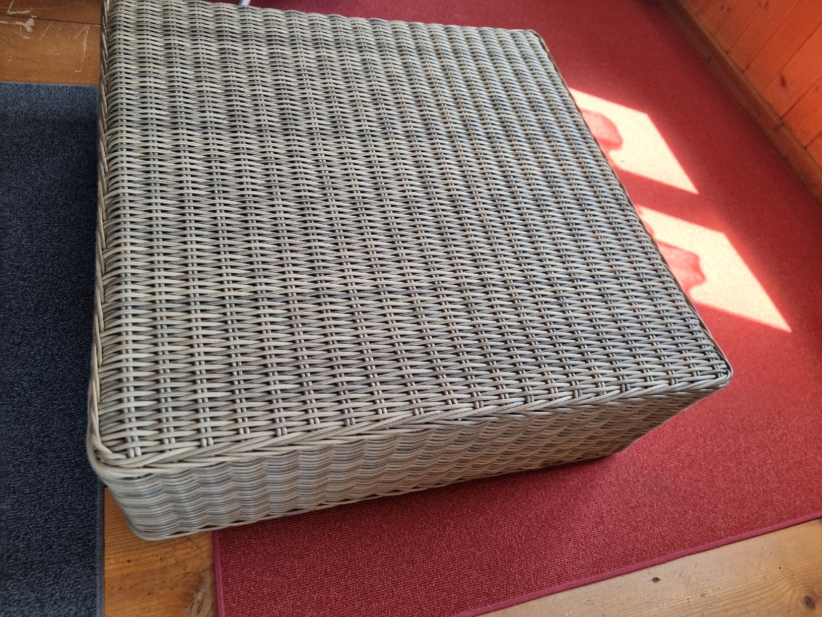Micasa Panchine: Gartenlouge Sitzbank mit Tisch – Usato da Berschis venduto da treedosha01 5
