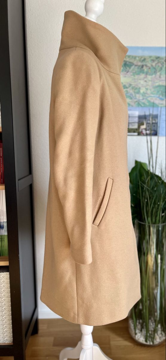 Hallhuber Cappotti: Schicker Herbstmantel Gr. 36 beige Hallhuber – Usato da Aarburg venduto da Petite-closet-Loop 2