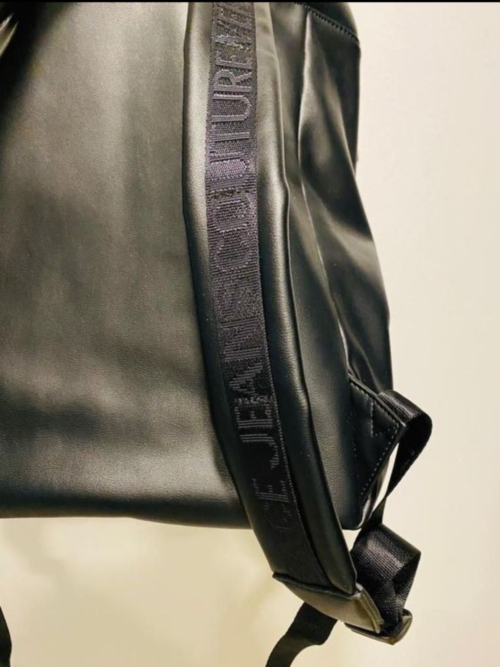 Versace Zaini: Versace Couture Rucksack schwarz – Nuovo (secondo la descrizione) da Buchs SG venduto da fab_byz2 3