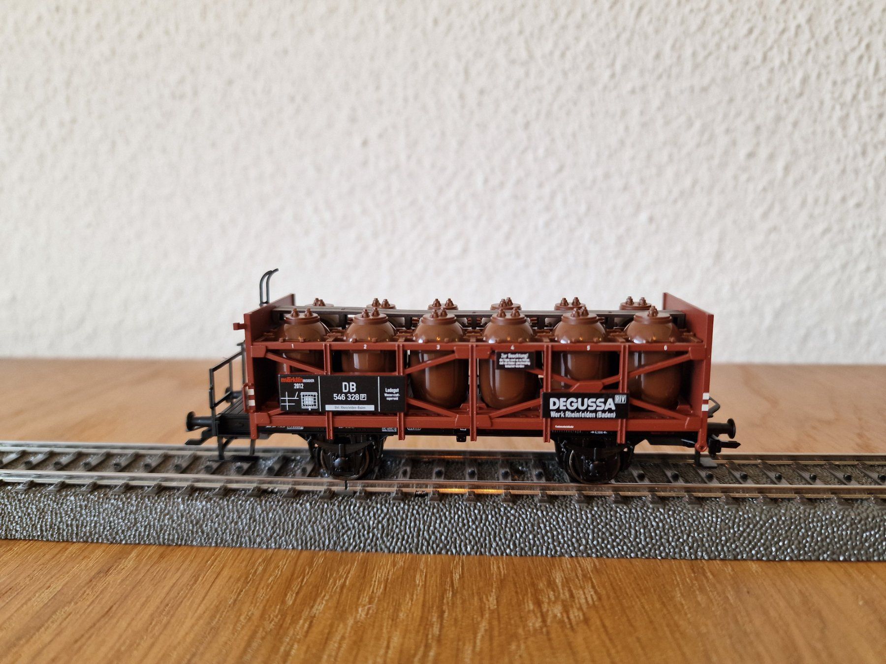 Märklin Modellini di ferrovie: DB Wasserstofftransportwagen H0 – Usato da Matten b. Interlaken venduto da lor_hr9w