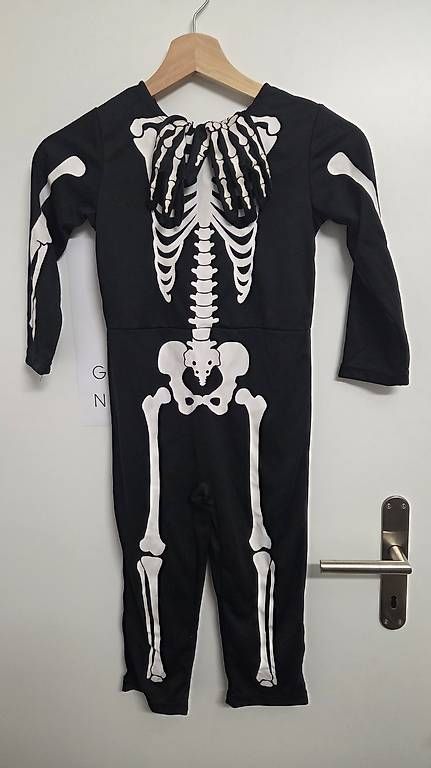 Costumi: halloween kostüm skelett – Usato da Niederwangen BE venduto da Hmela