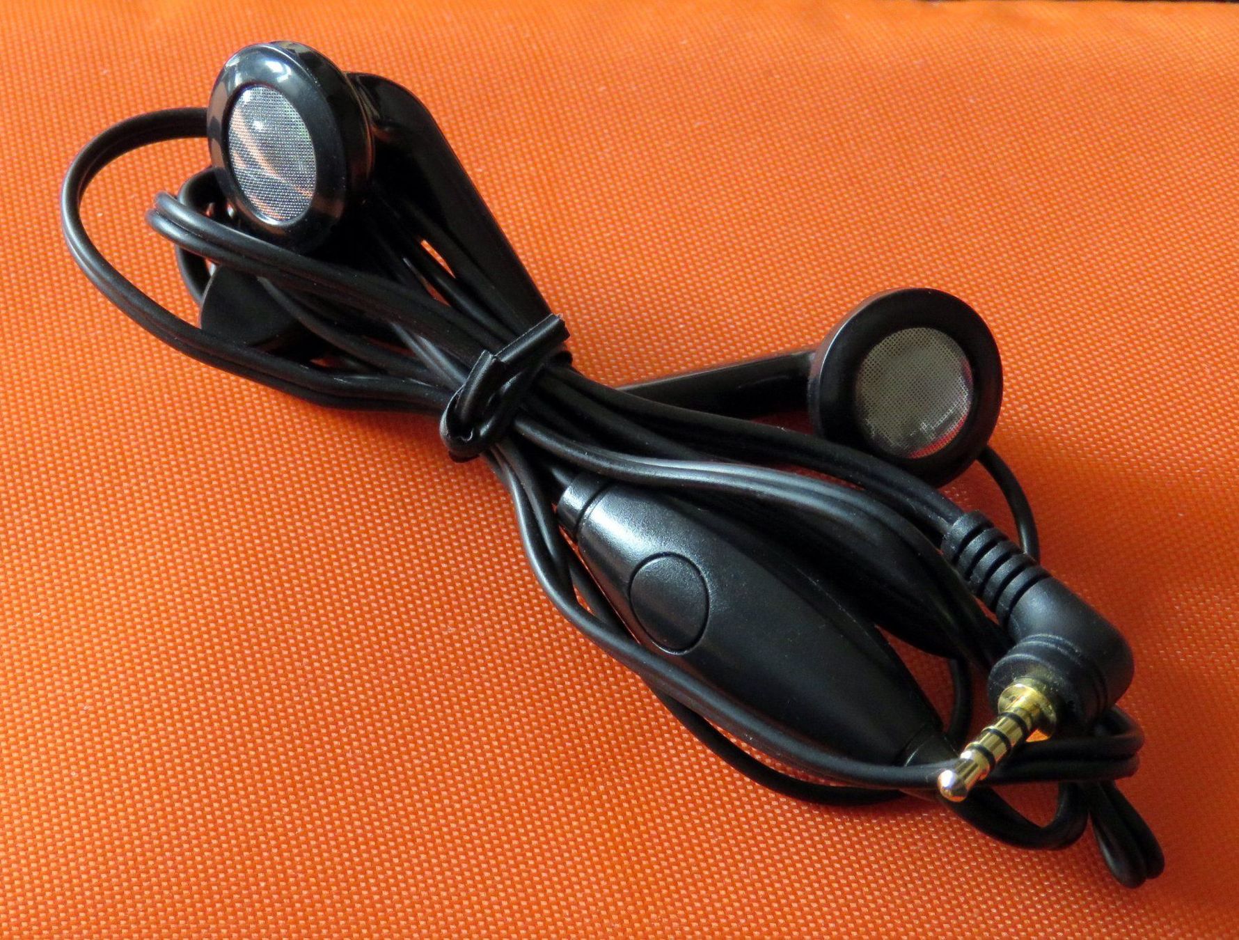 Headset: Original Doro Headset mit 2,5mm Stecker – Nuovo (secondo la descrizione) da Untersiggenthal venduto da Zarkok