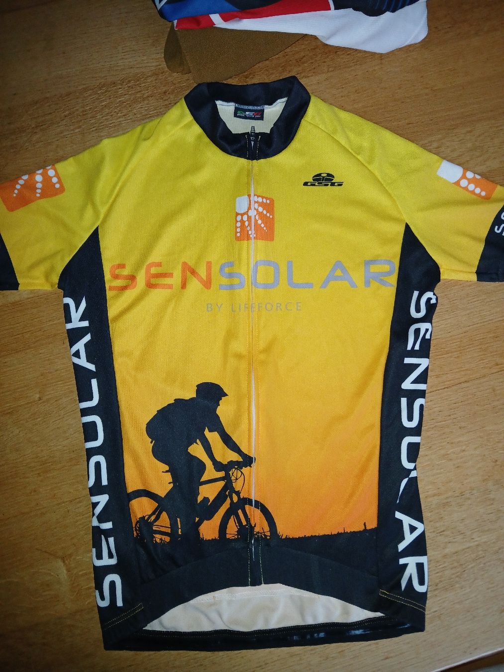 Canottiere & Pantaloni: velotrikot xs – Usato da recherswil venduto da papamoll71