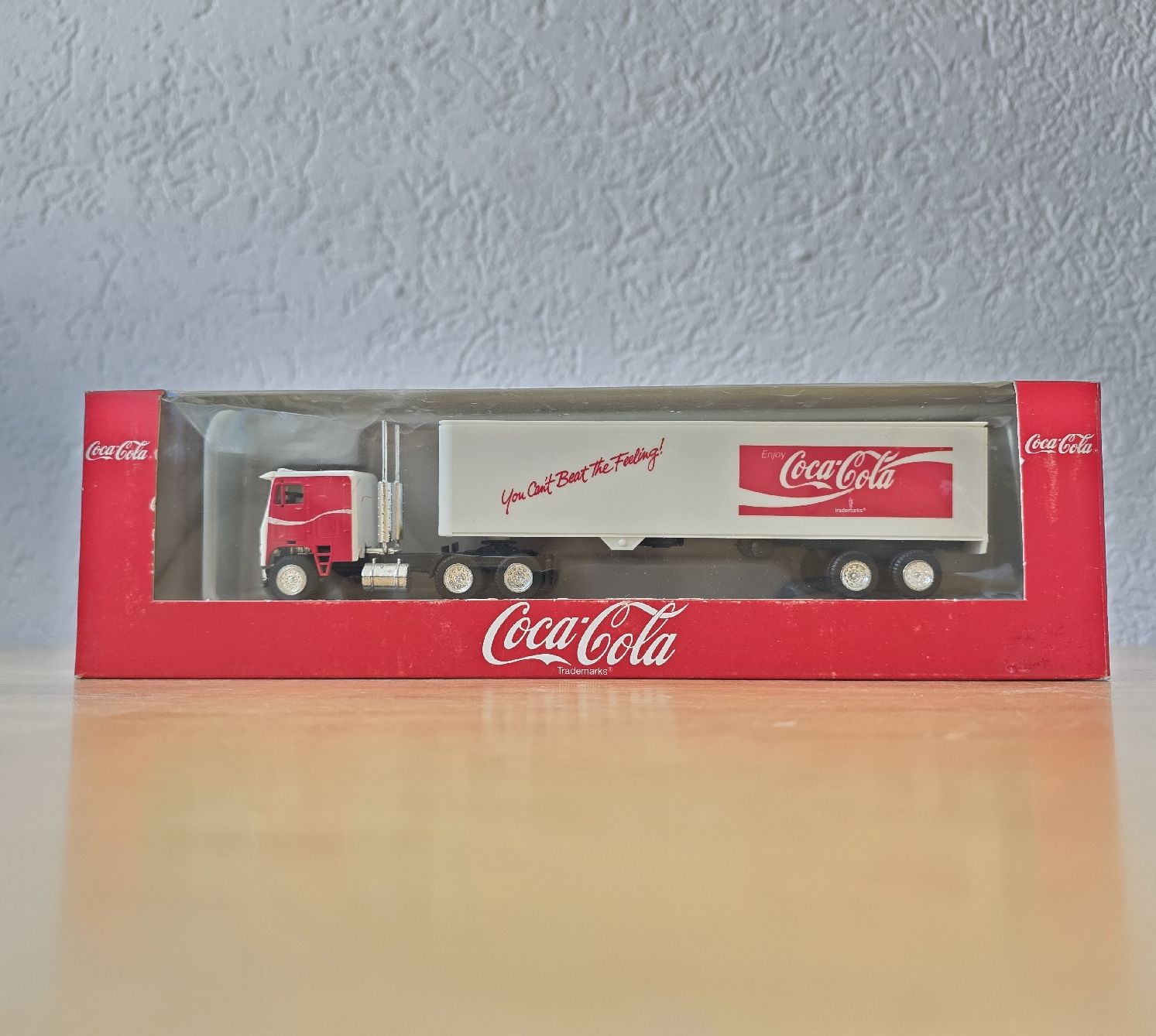 Albedo Kit di modellismo & Modellini statici: Coca-Cola Truck Modell HO – Usato da Männedorf venduto da Modellbau-wyss 5