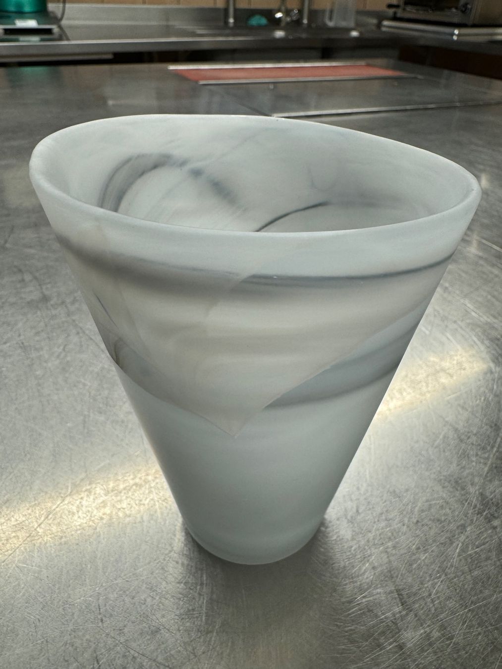 Vasi & Recipienti: Spezielle, schöne Vase – Usato da Winterthur venduto da sportdisco2