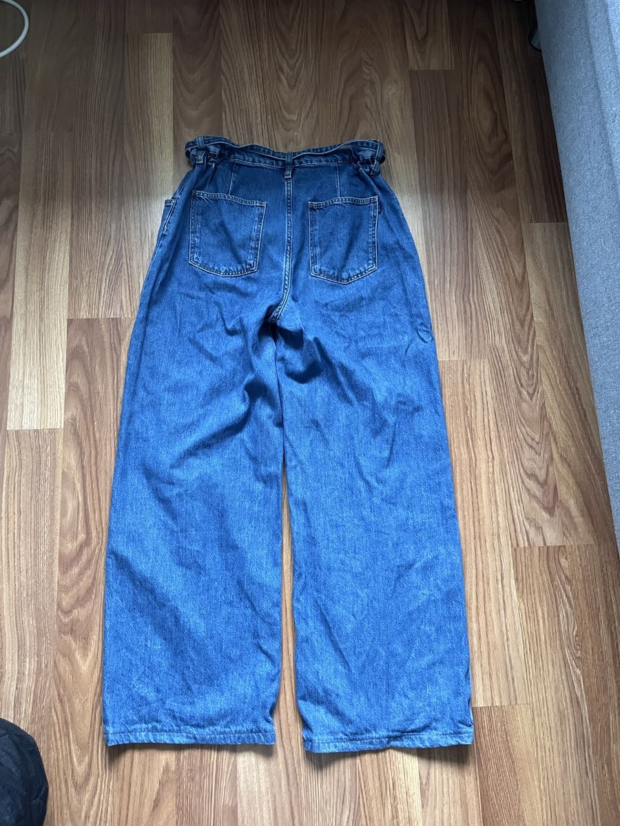 Jeans: Weite Jeans Hose, Grösse 38 – Usato da Romanshorn venduto da Luette19 1